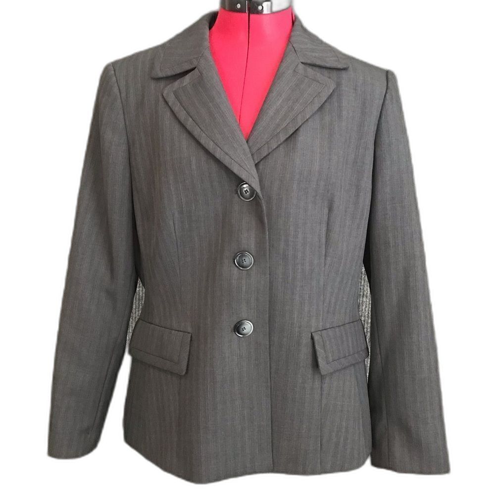 Evan Picone Blazer Women’s Size 12 Black Long Sleeve Button Front Pockets